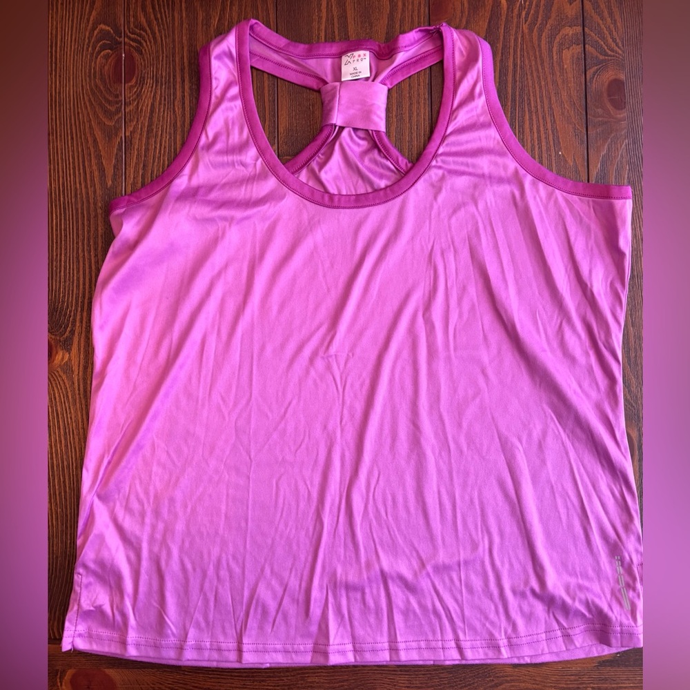 PBX women workout shirt
Size xl